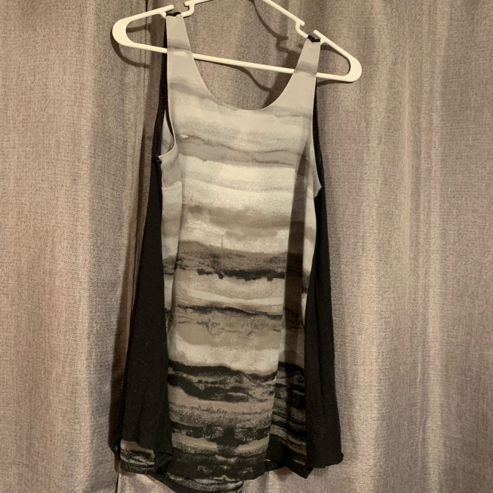 Beach Vibes Flowy Tank Top Two Tone